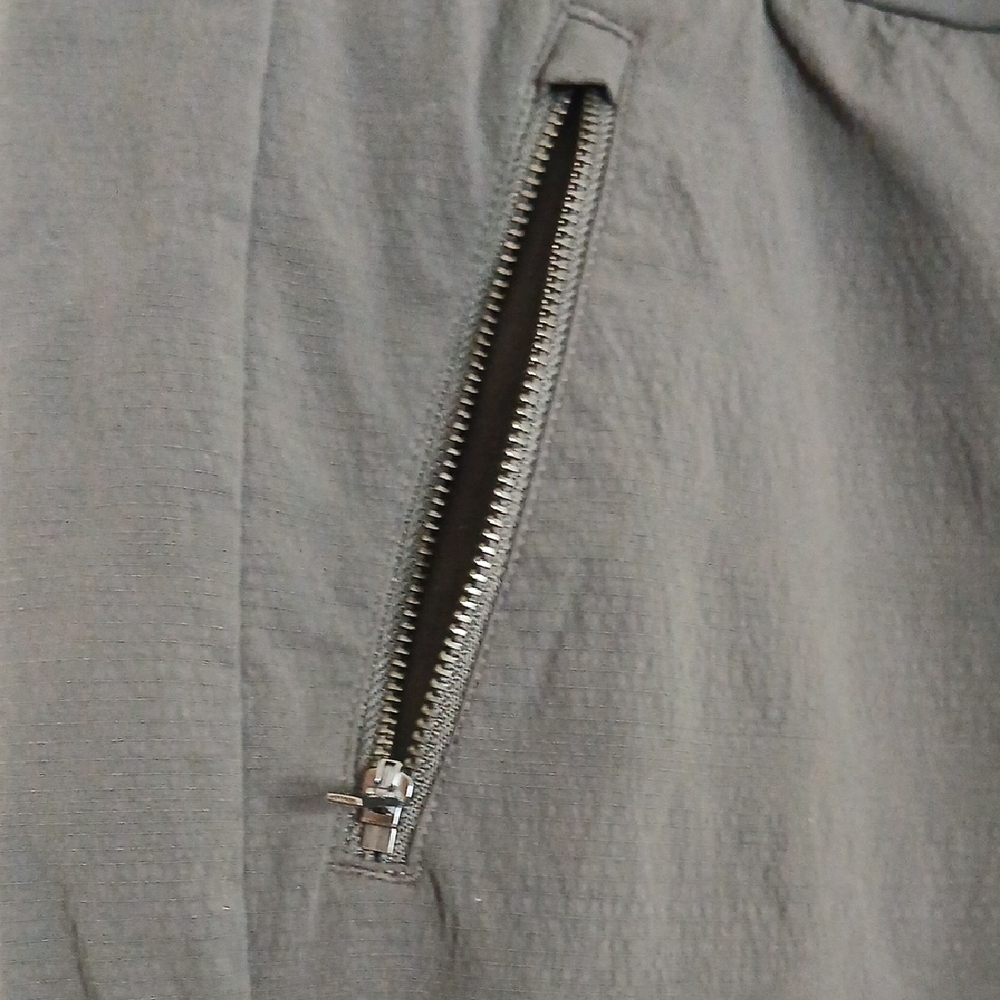 Athleta Joggers Women - Picture 7 of 15
